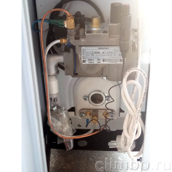 Напольный газовый котел АТЕМ Житомир Турбо КС-Г-010СН, одноконтурный — фото товара